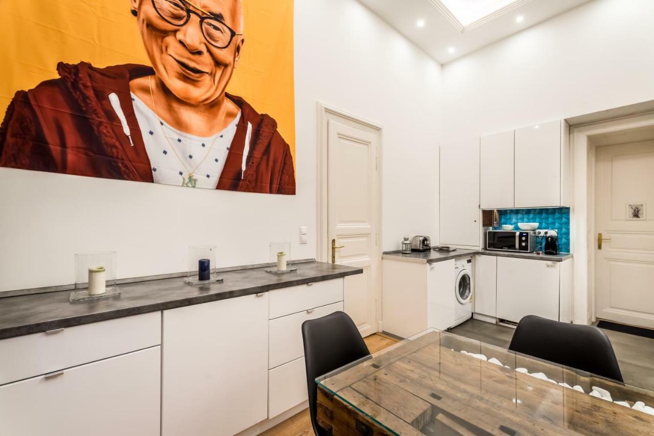 Hello Downtown - Boulevard Apartment *