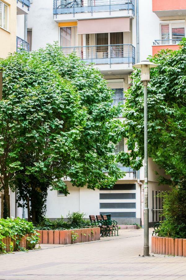 Viola Apartment