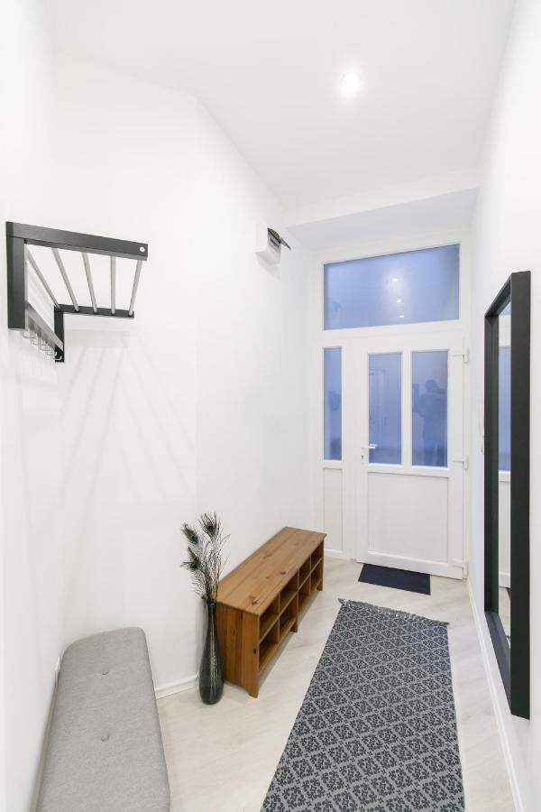 Ella Apartamento *