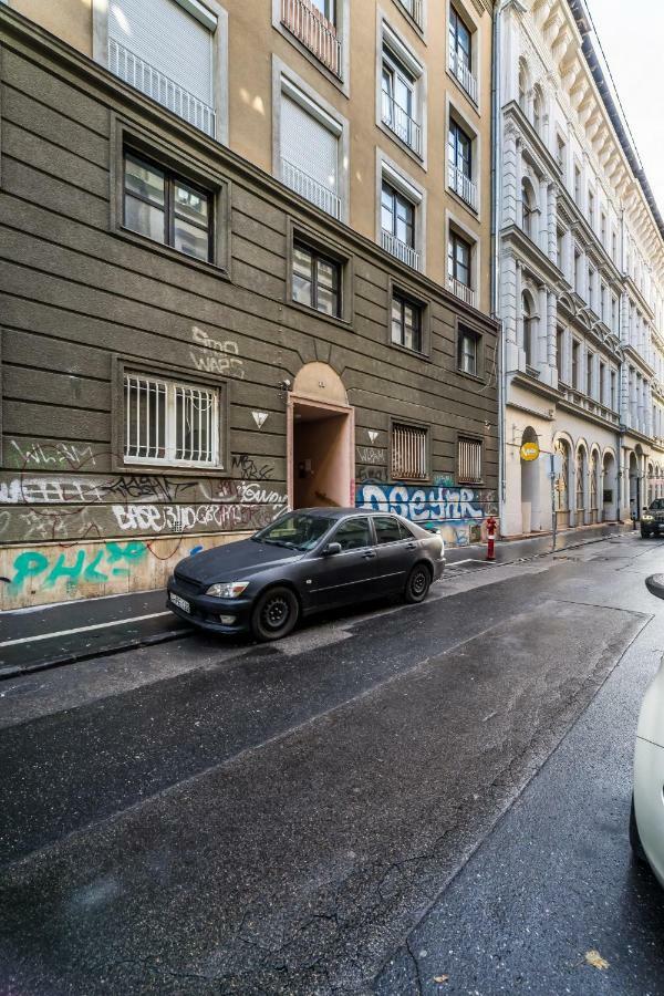 Bpr Emerald Apartman Budapest