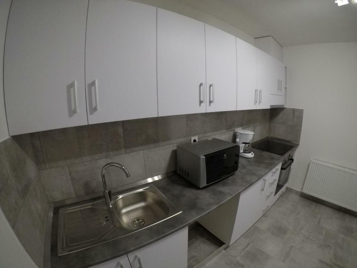 Airport Premium Apartman *