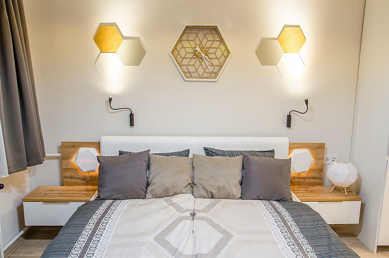 Hexagon Budapest