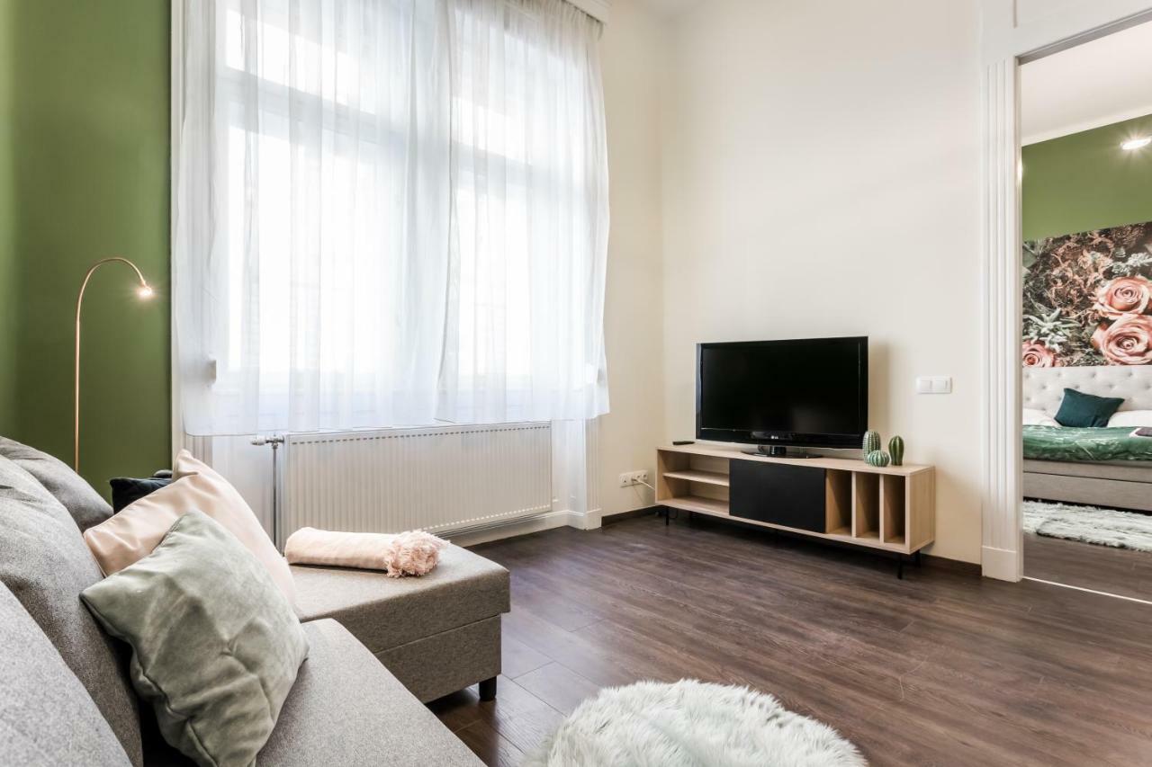 Bpr Cactus Design Apartment Budapest