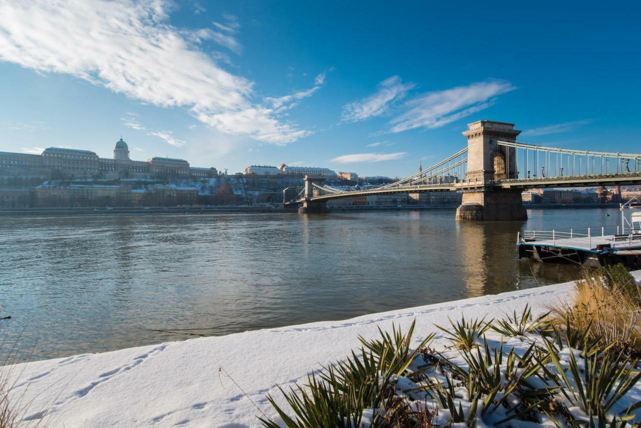 Classy Danube * Budapest