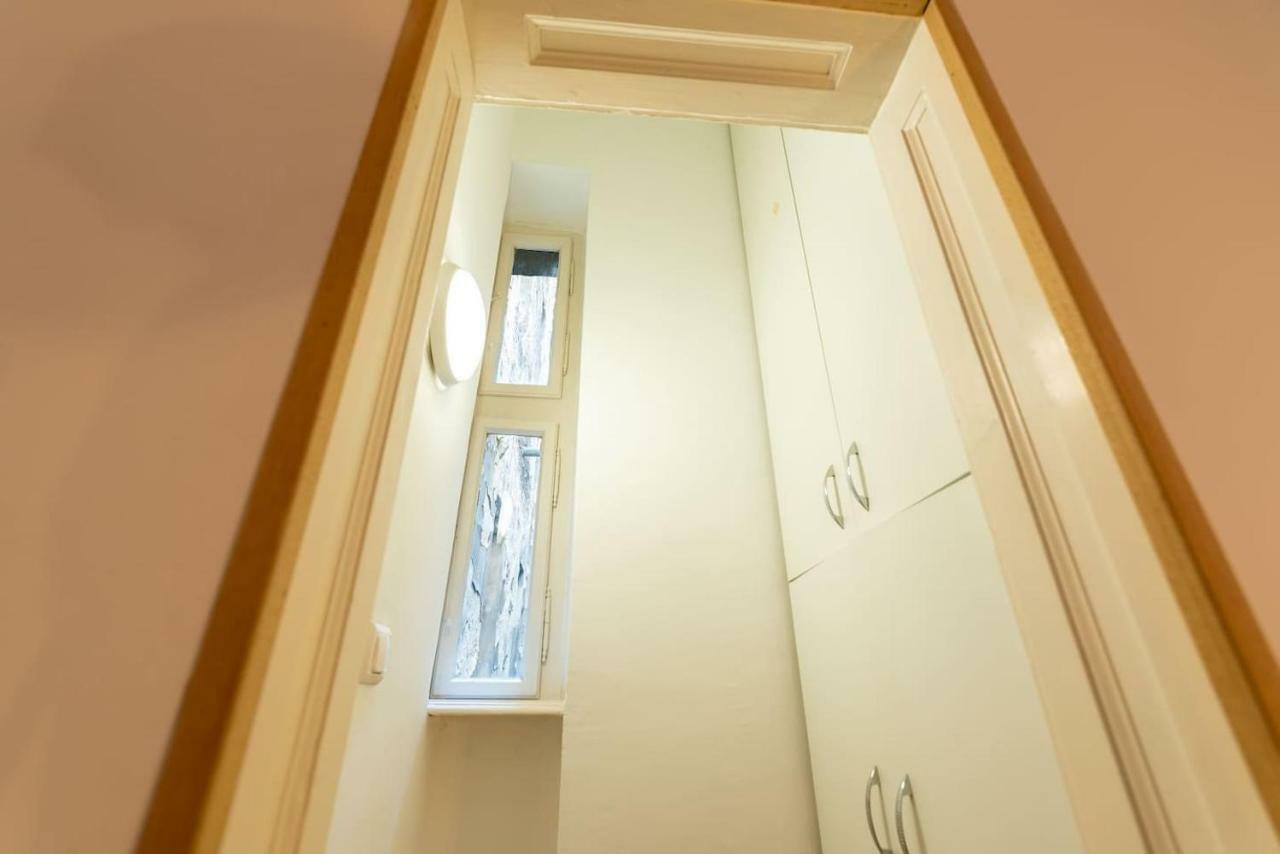 Apartmán Artlovers' Flat - Kazinczy Street *