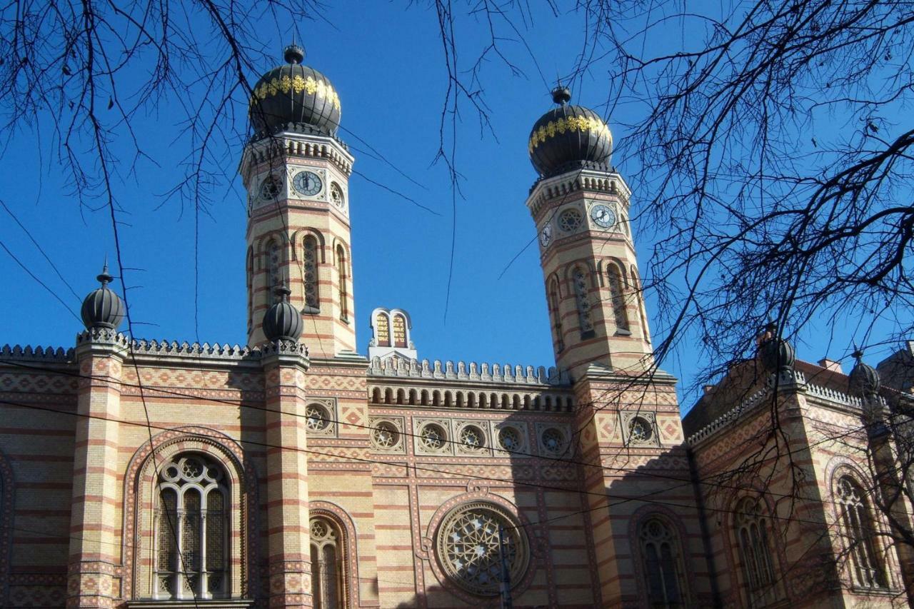 Design In The Center With Ac Apartament