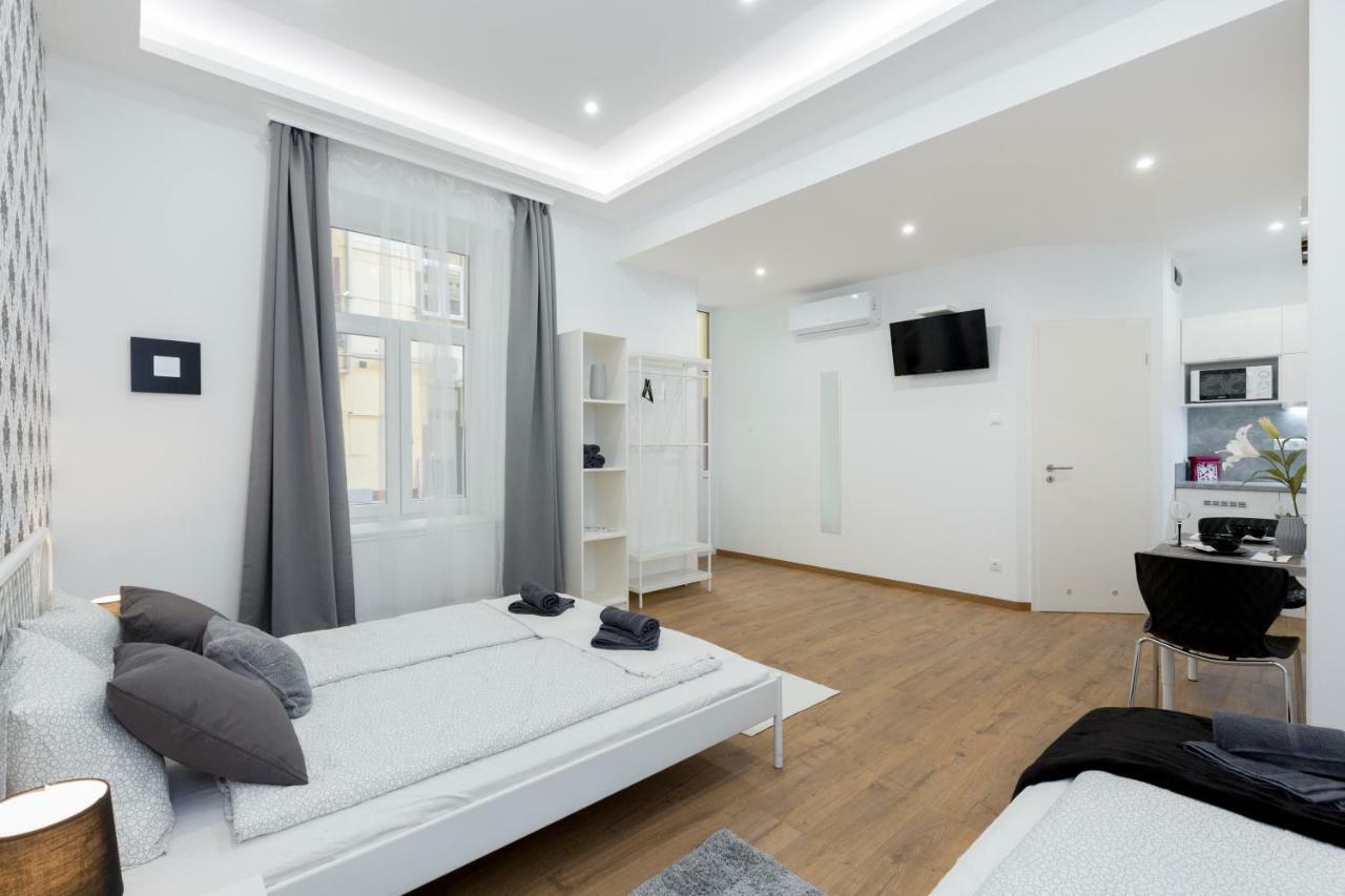 Apartment Holidays Downtown