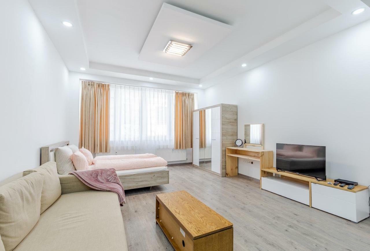 House4us.central Budapest.luxury Apartment. Deak Ferenc Ter *