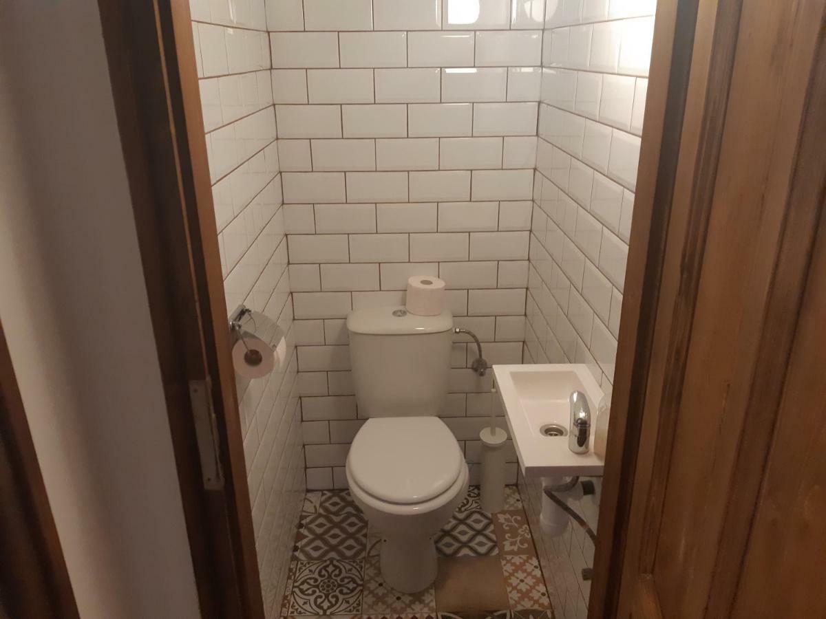 Lägenhet 2 Bedroom Near Heroes Square Budapest