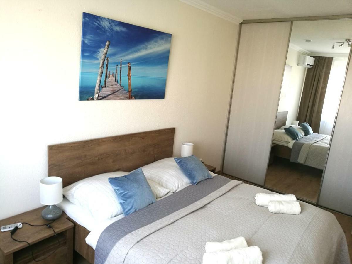 Duna View Apartment *
