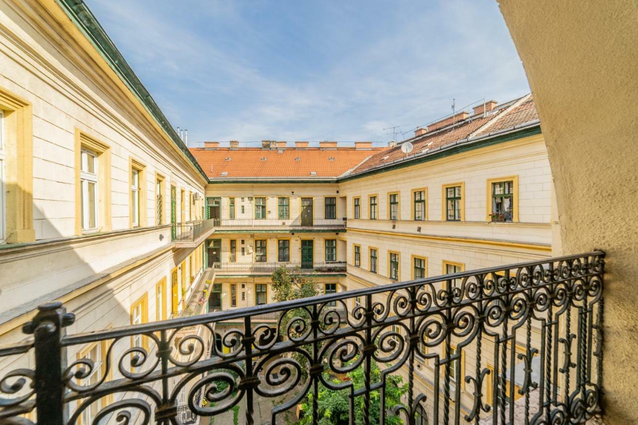 Dohany Residency Inner Synagogue Budapest