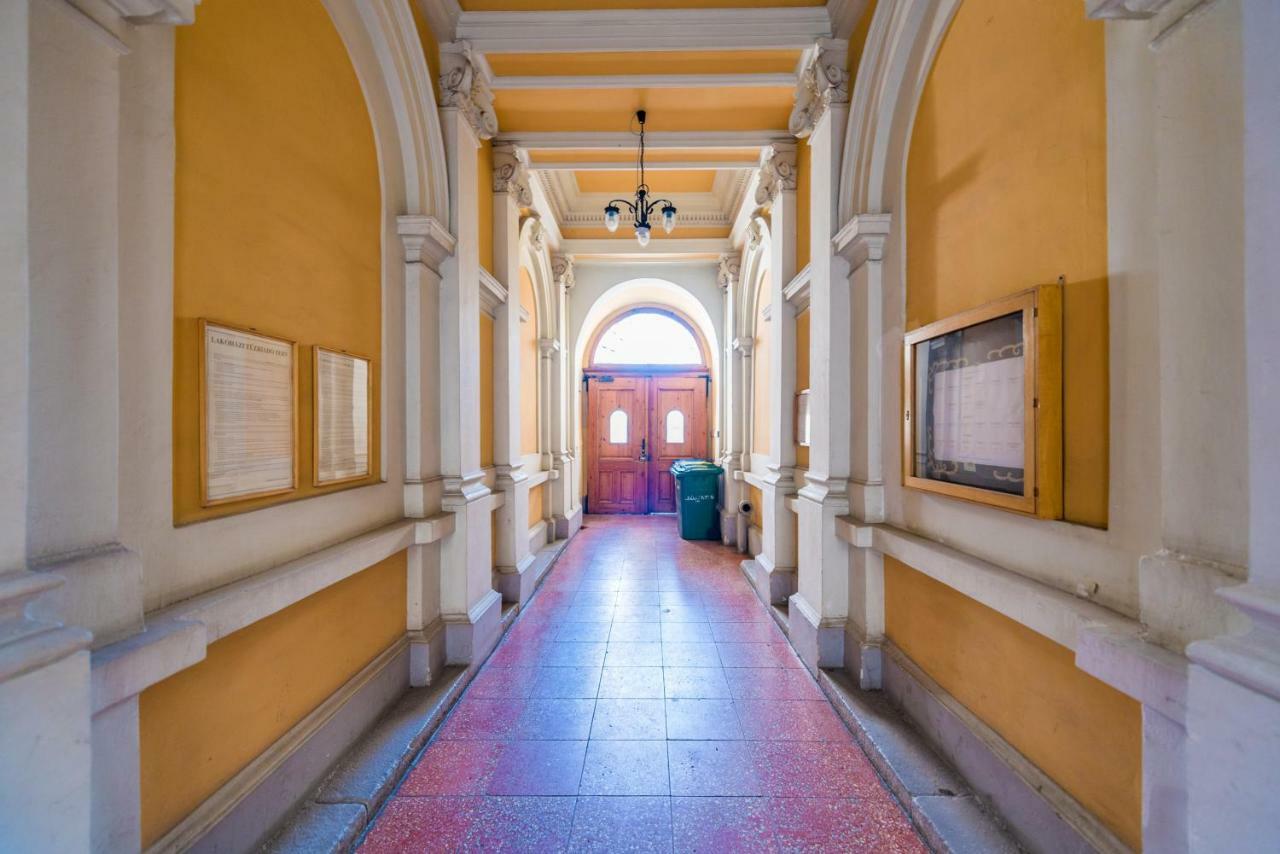 Oasis - Liberty Square Apartamento Budapest