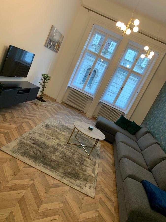 Opera Deluxe Apartmán Budapest