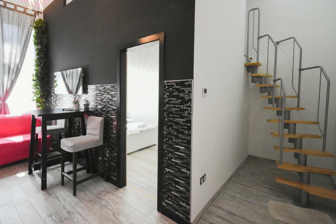 Modern Design In The Center Apartment