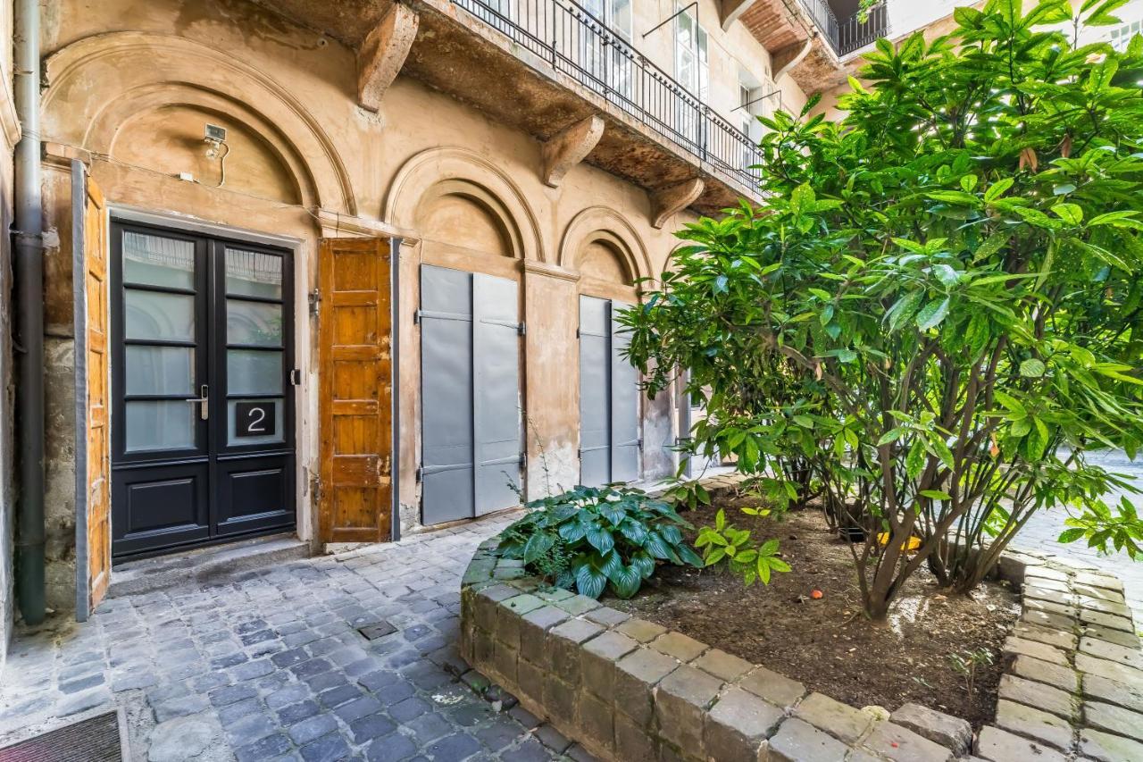Urban Stable Luxury Apartamento *