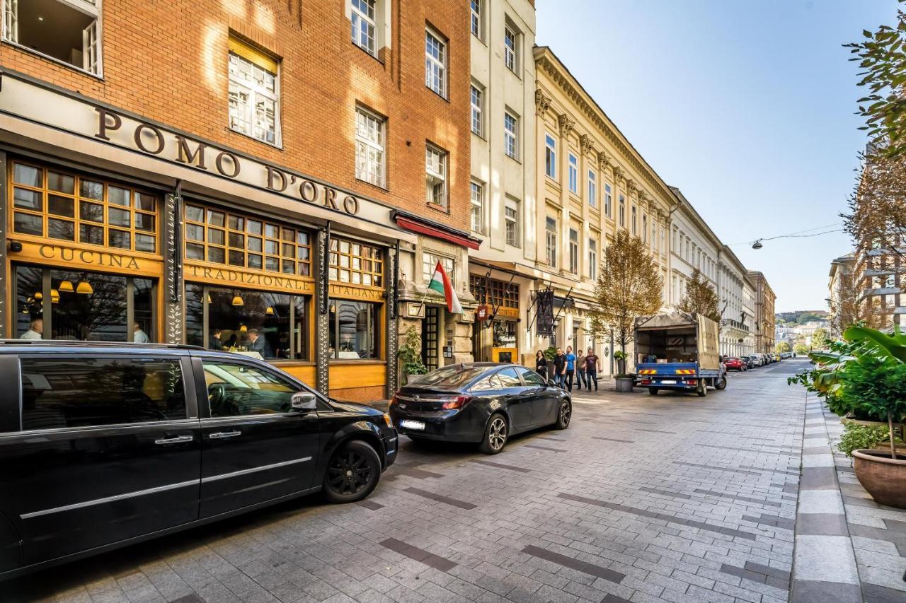 Urban Stable Luxury Apartamento Budapest