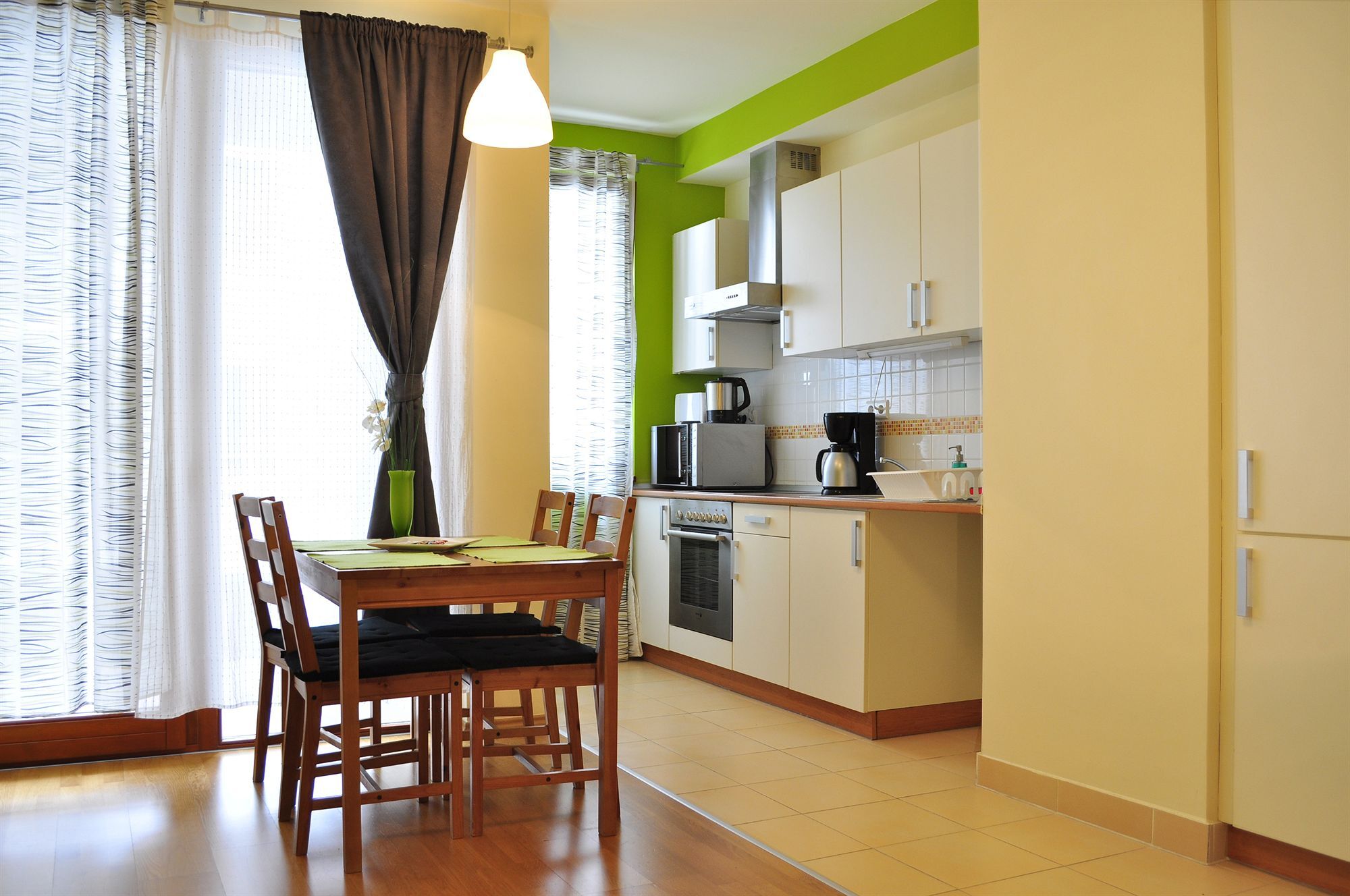 Aparthotel Senator 3*