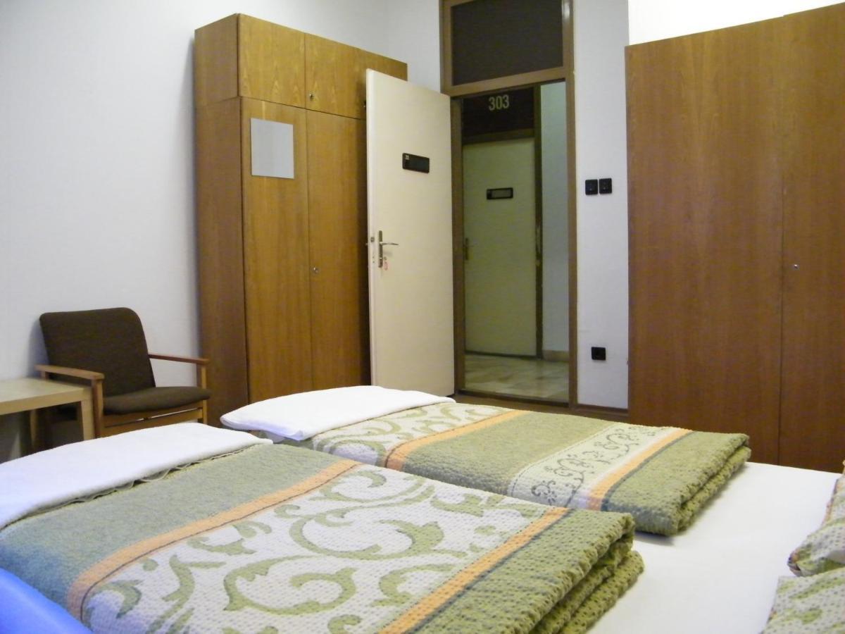 Zrinyi Auberge de jeunesse Budapest