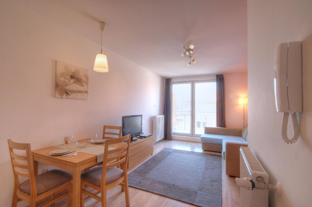 Peace Apartment