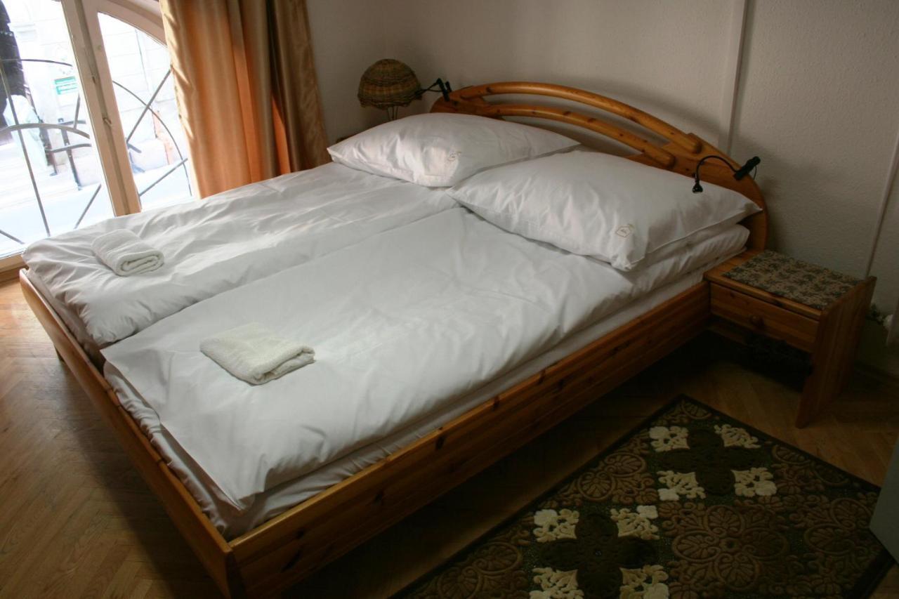 Walking Bed * Budapest