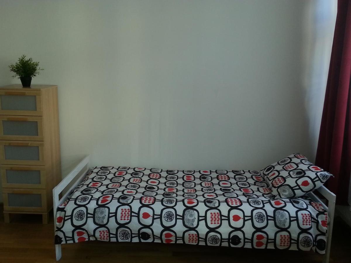 Hostal Caterina Private And