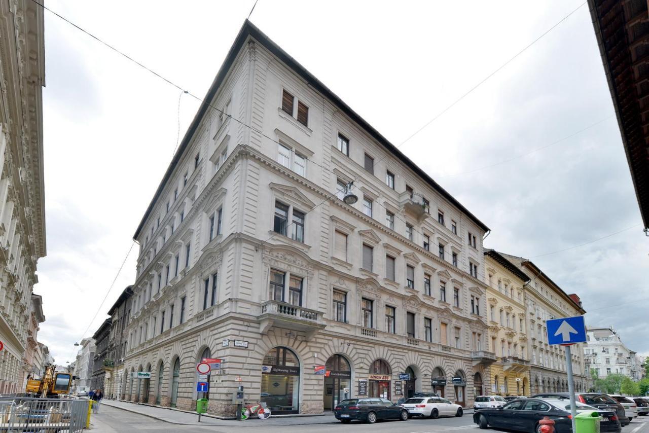 Lägenhet Roza Luxury Budapest
