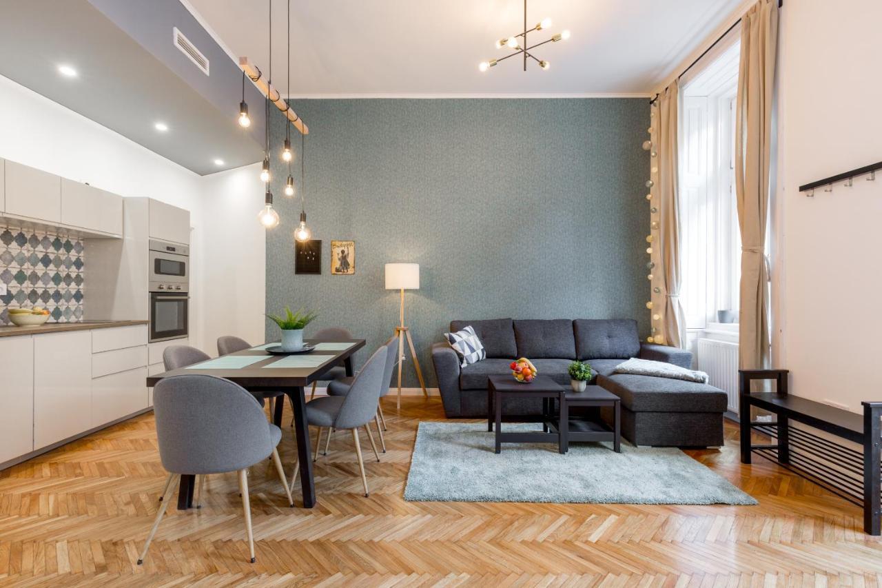 Royal Ferenciek * Budapest