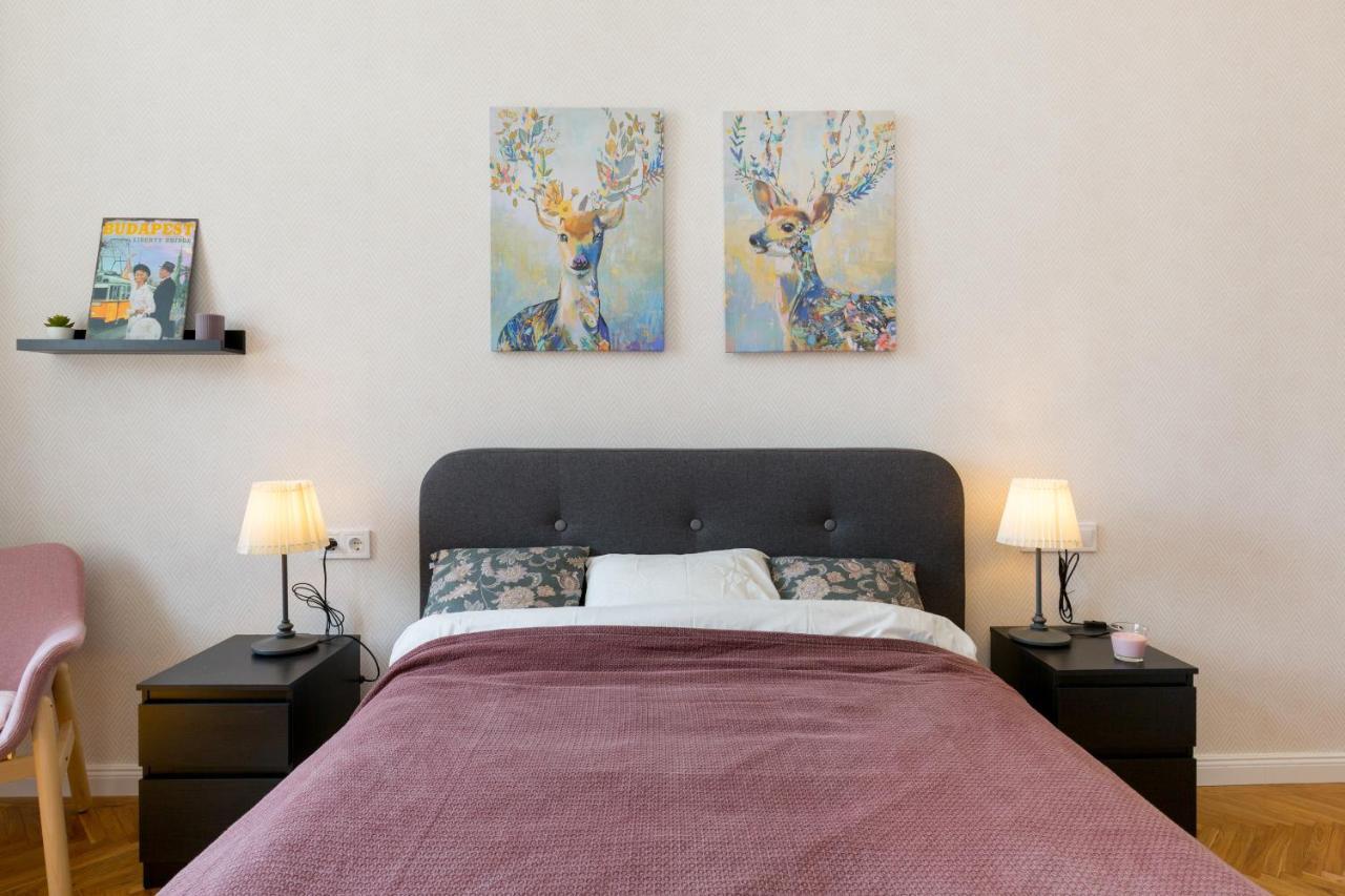 Royal Ferenciek Apartman *