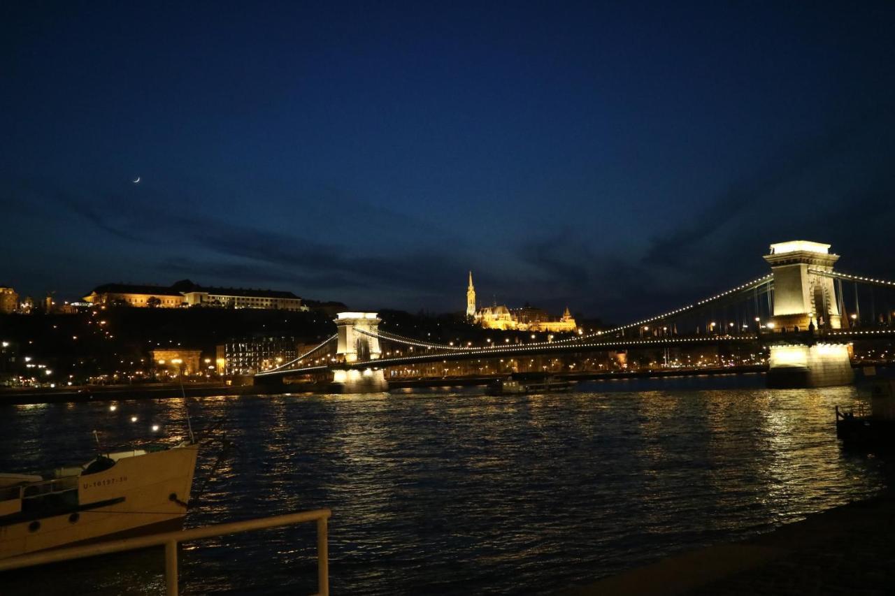 House4us.central Budapest.luxury Apartment. Deak Ferenc Ter