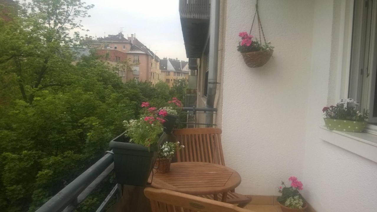 Buda Center Apartment *