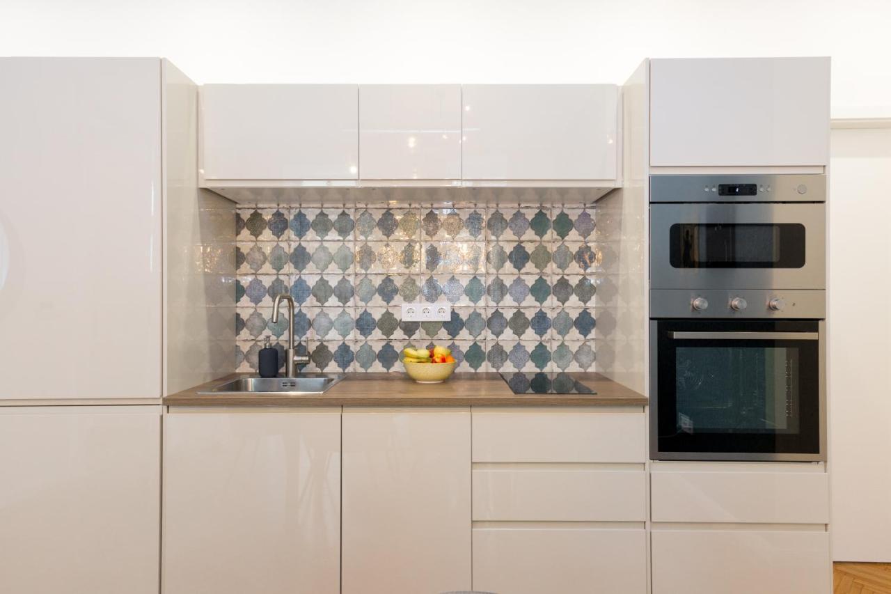 Royal Ferenciek Apartman *