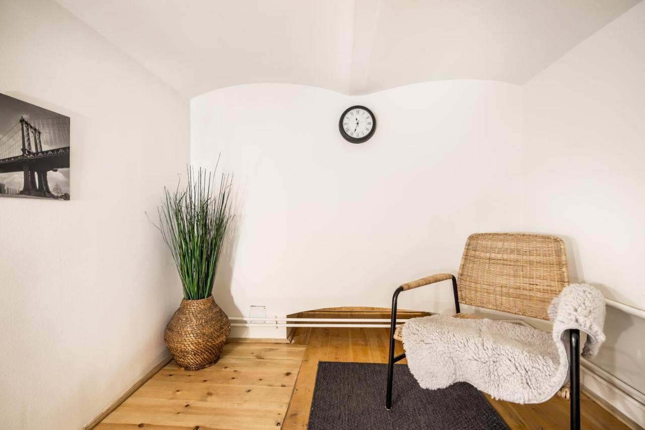 Kaz8 9 Apartment