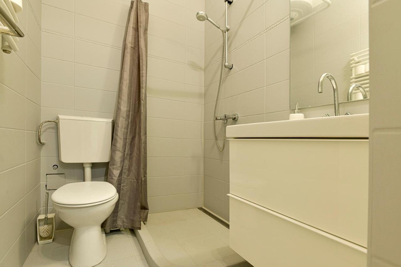 Appartement City Center Designer In Eclectic Building