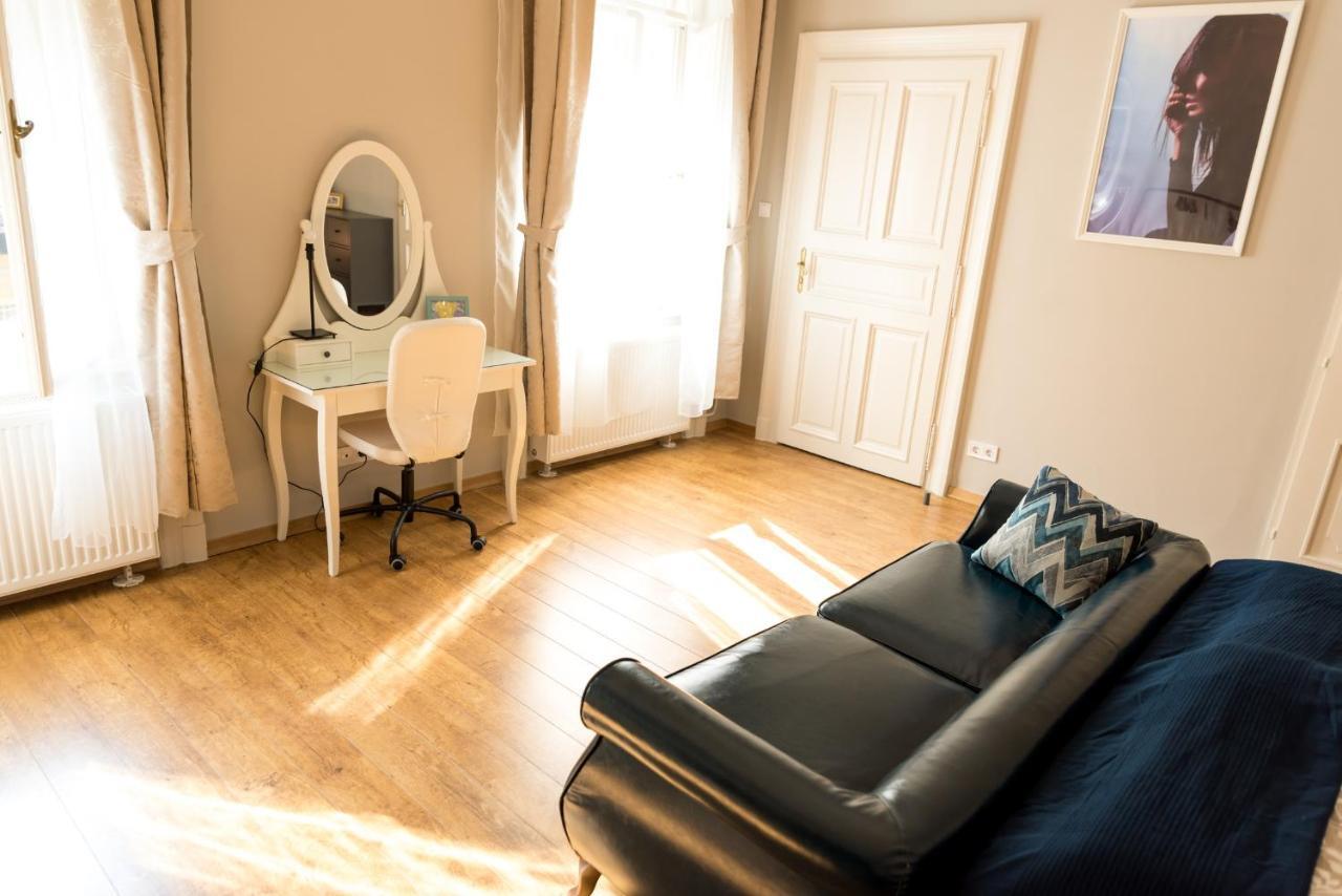 Appartement R38 - Artists Luxury