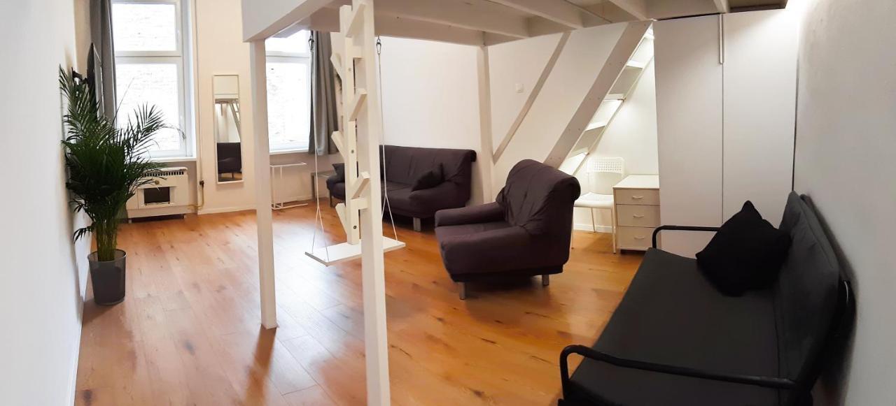 Bright Side Apartament