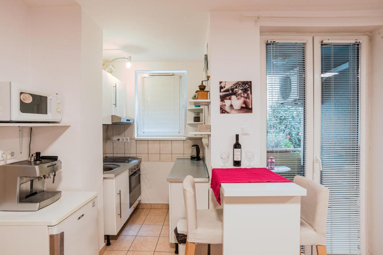 Boulevard Apartment Budapest