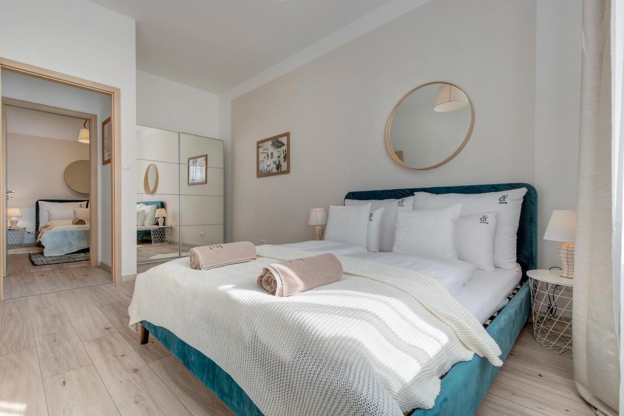 D.five Rózsa Apartamento
