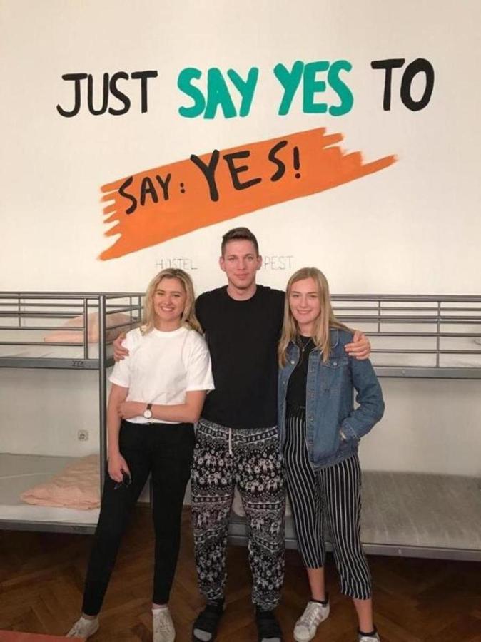 Say Yes Hostal