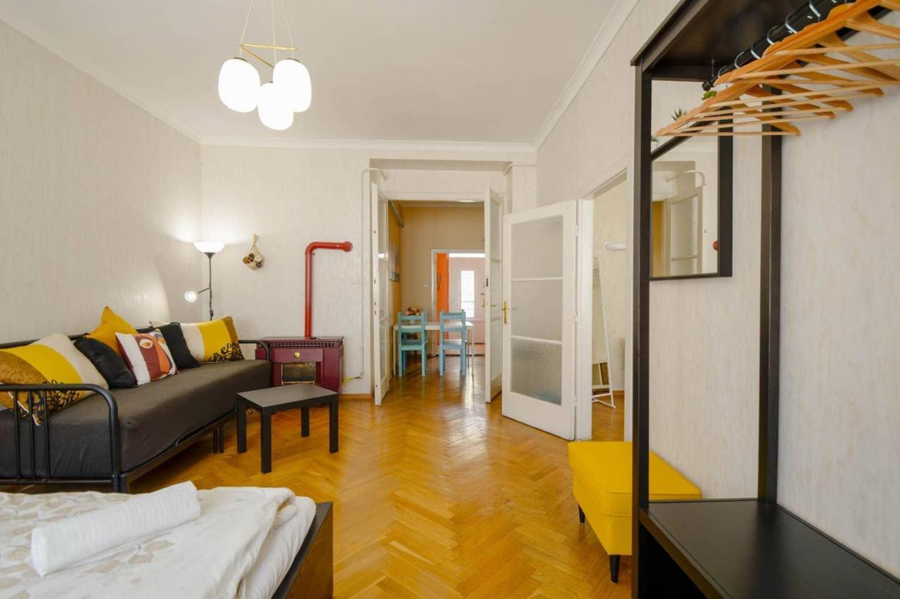 Lonyay Gellert View 2br * Budapest