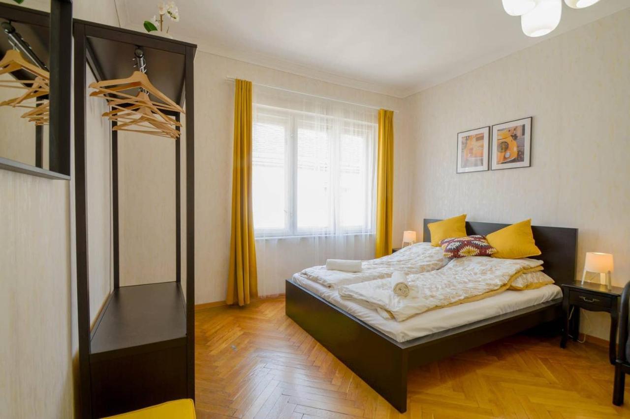 Apartment Lonyay Gellert View 2br