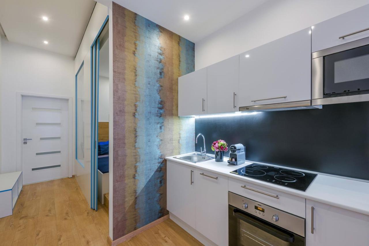 Amber / Navy Design With A/c Apartamento *