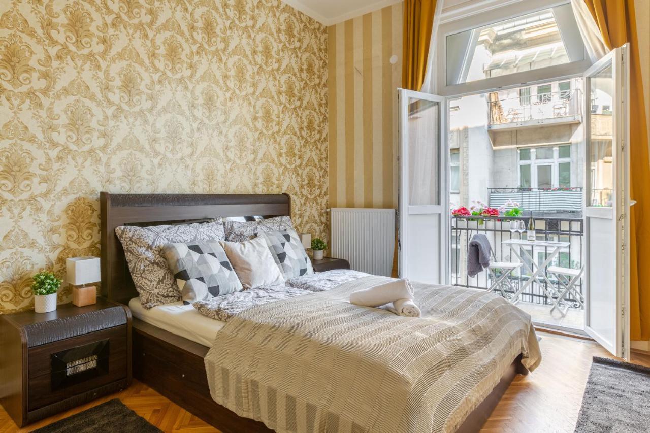Luxury Downtown By Anna