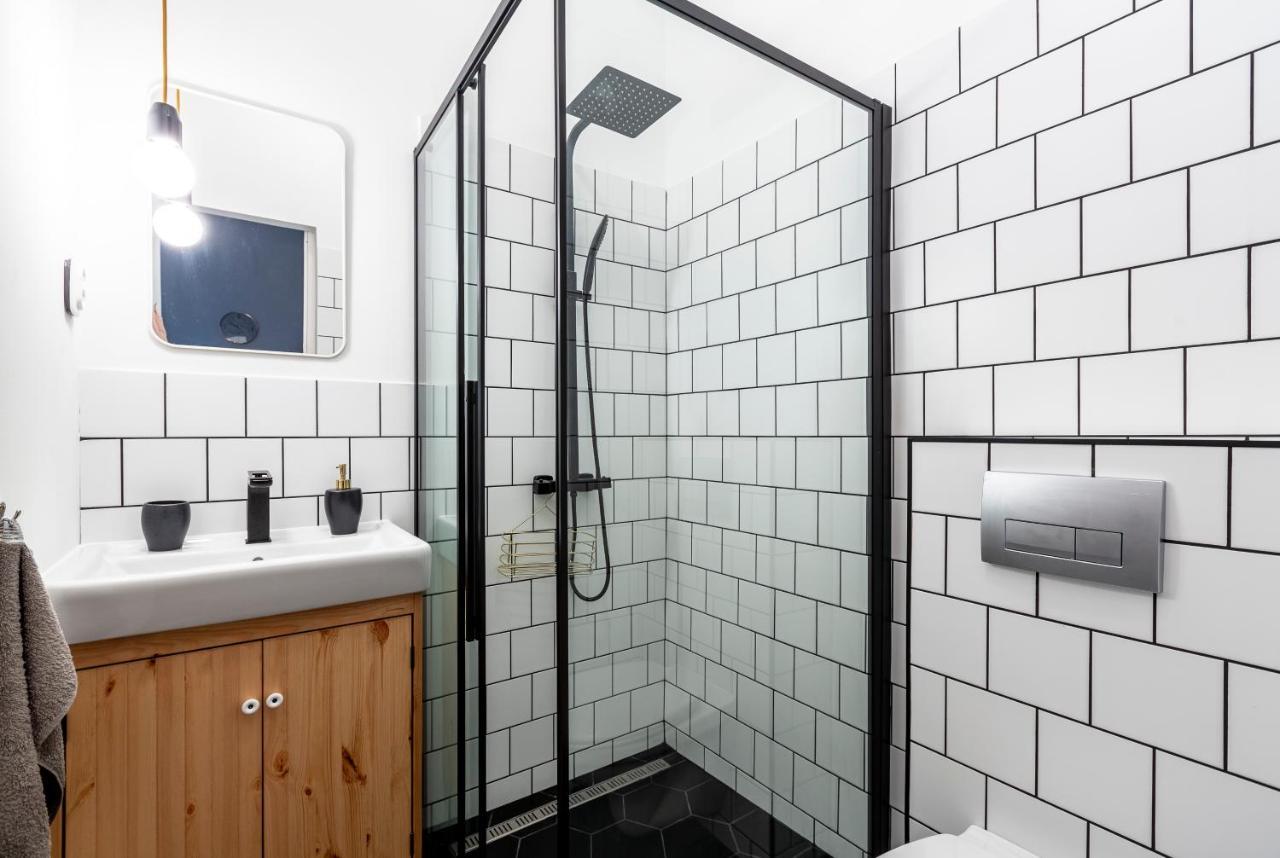 Apartment Freshly Refurbished, Stylish In The Center Of Budapest