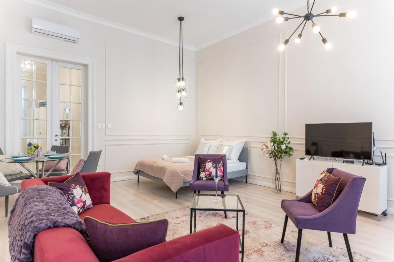 Milano Design Center With Ac Apartment Budapest