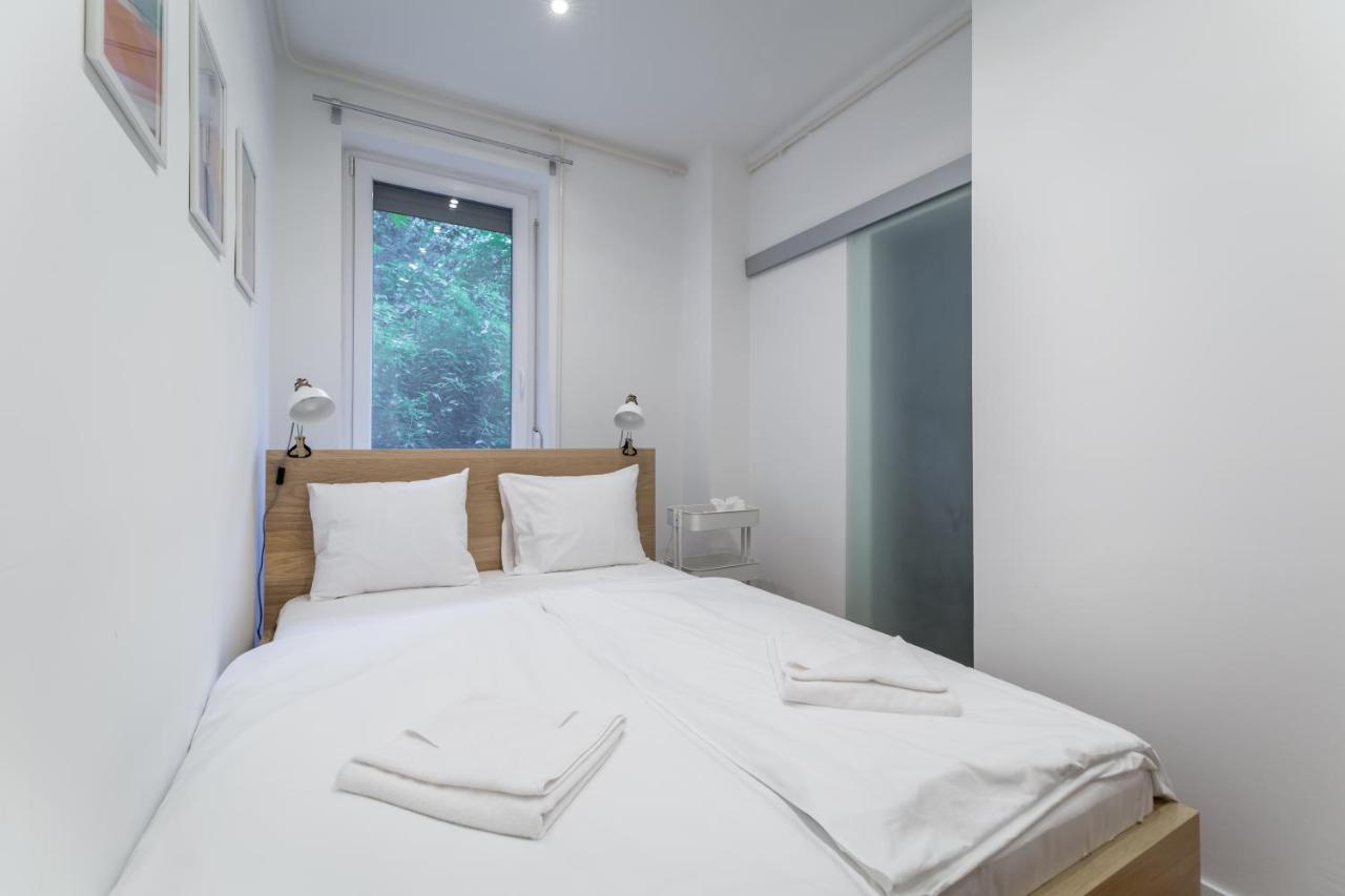 Apartment Bpr Oaktree With Small Garden Budapest