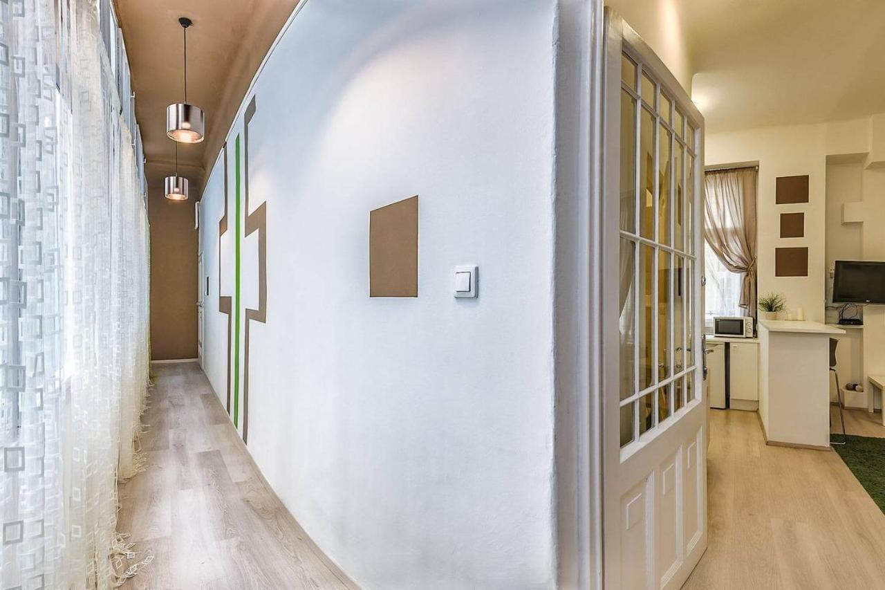 Casa vacanze Your Frisky In The Iconic Vaci Street *