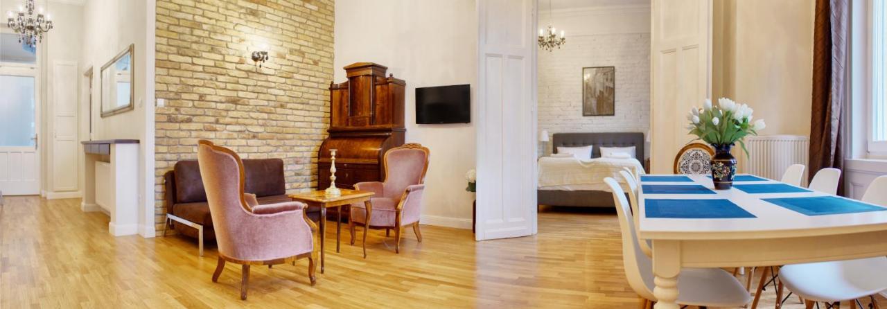 Apartmán 4br , 3bhr With Ac At The Opera Budapest