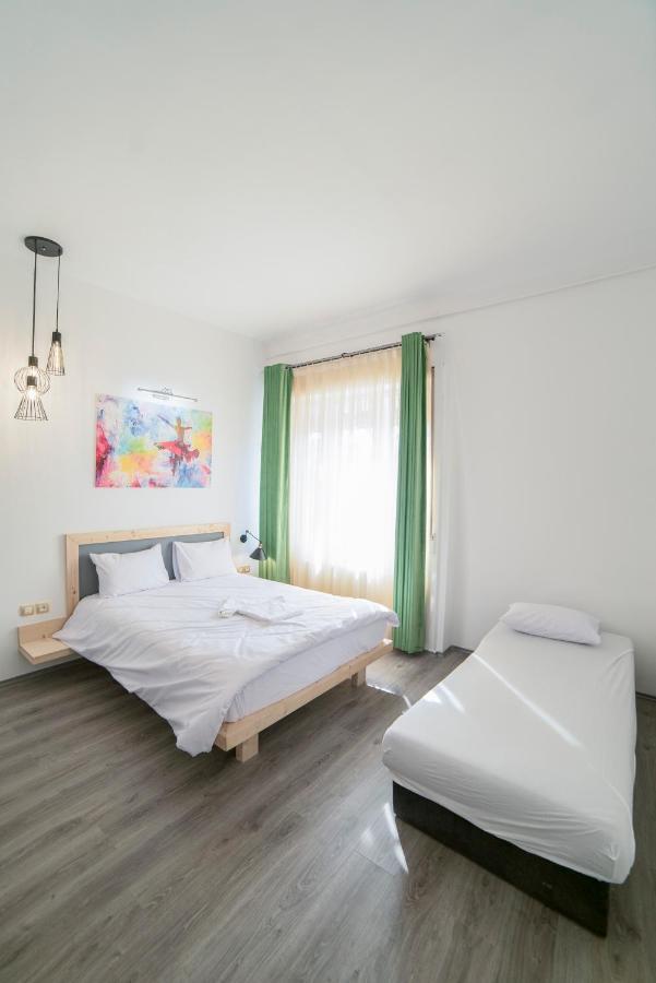Apartahotel Maria Boutique Suits