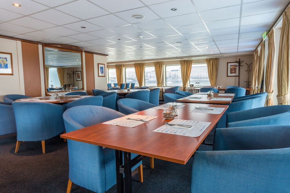 Onriver Hotels - Ms Cezanne 4*