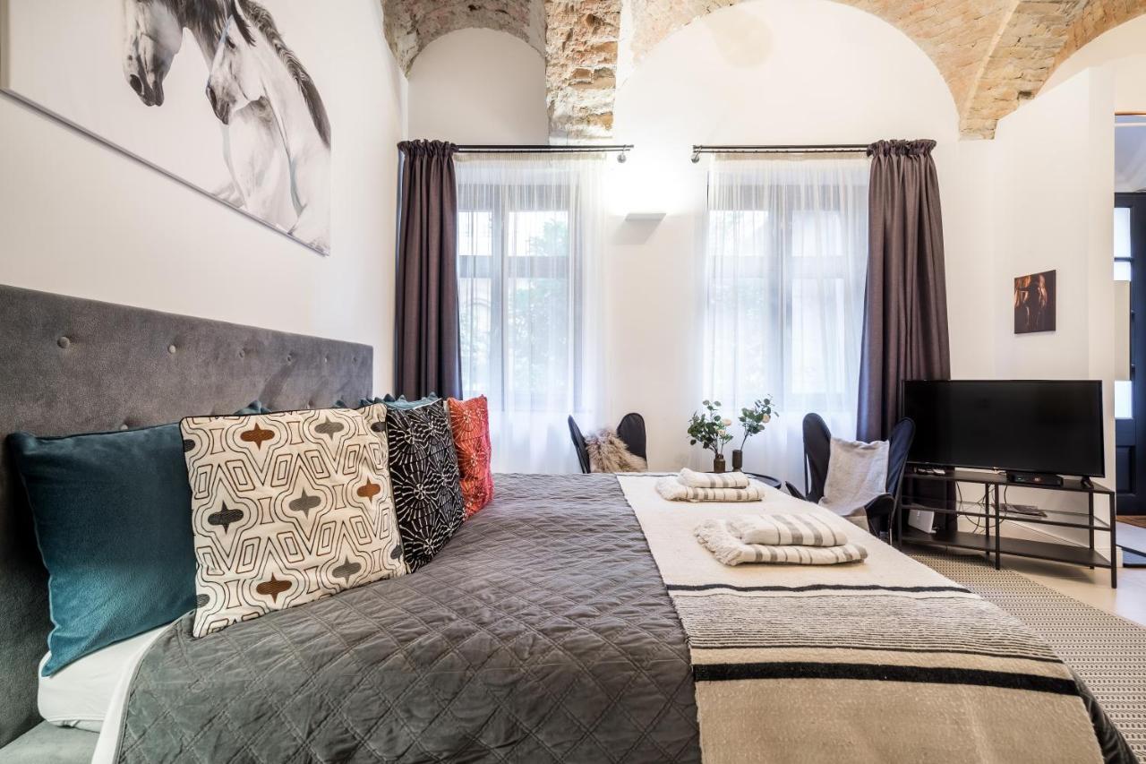 Urban Stable Luxury Boedapest